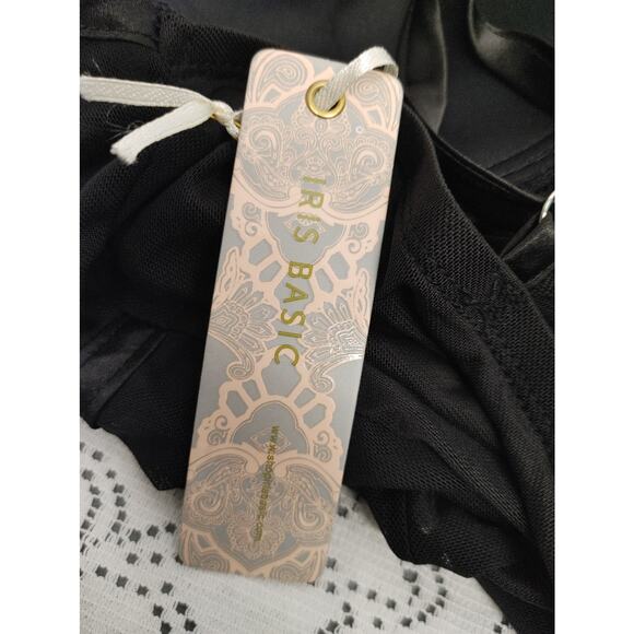 Iris Bodysuit Mesh Lines Bust Tank Black Snap Crotch Junior XL NWT - Picture 7 of 8